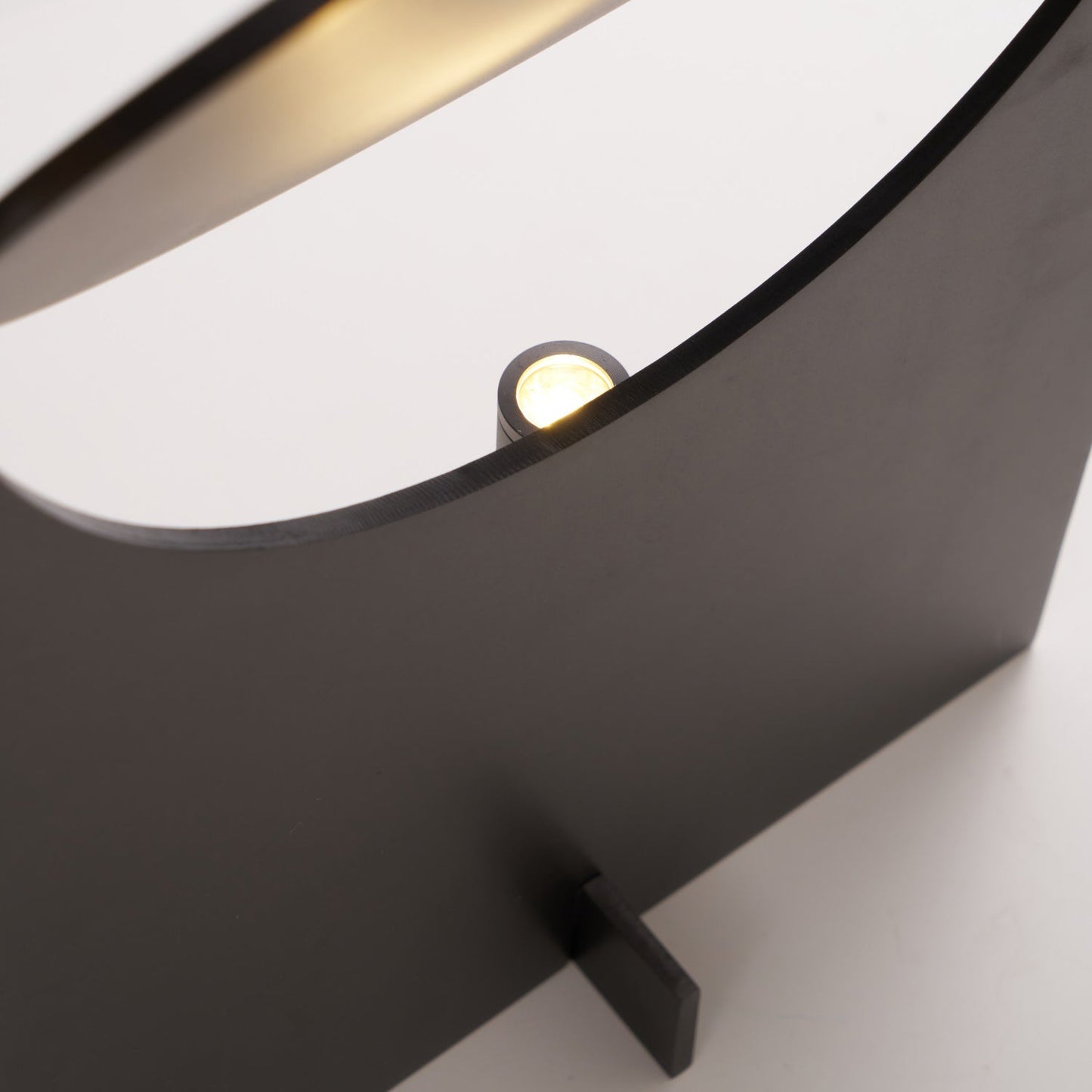 OBJ-01 Table Lamp