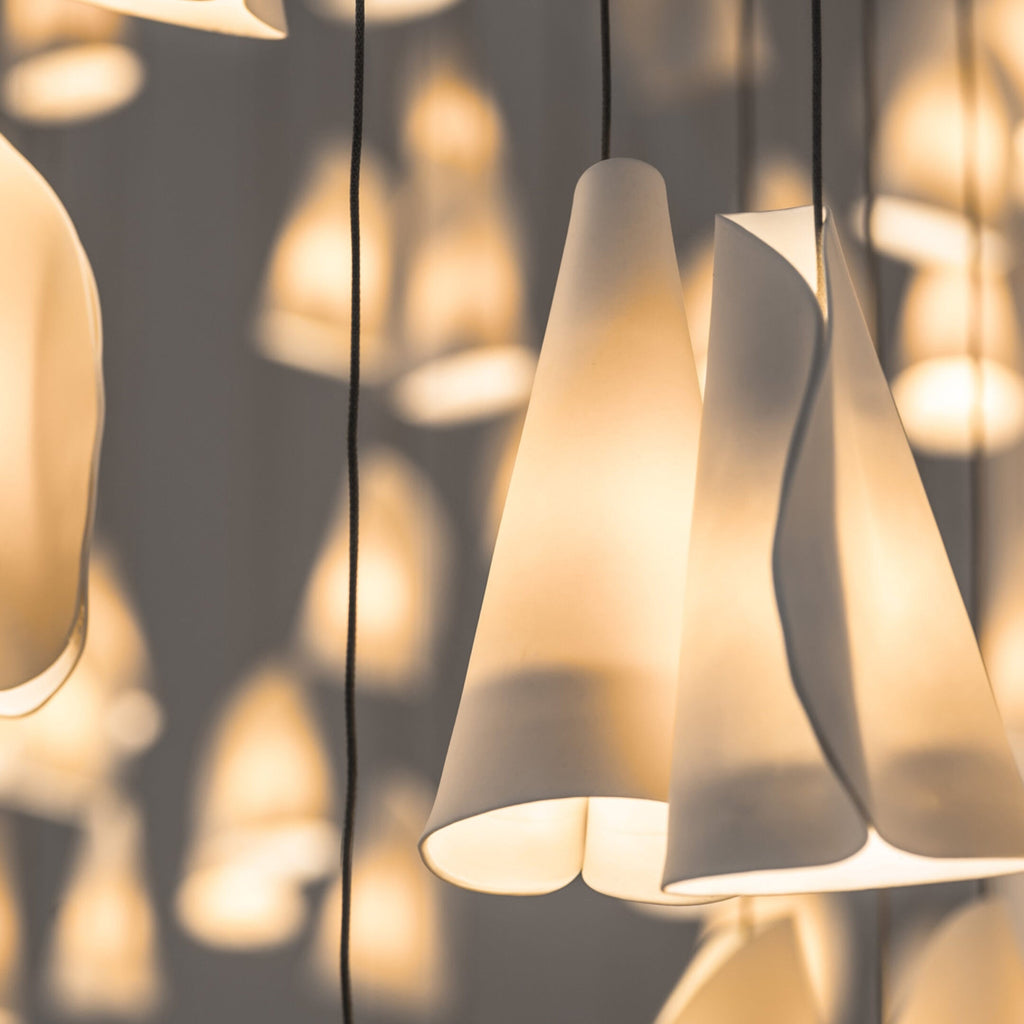 21 Thin Porcelain Pendant Lamp — view 40