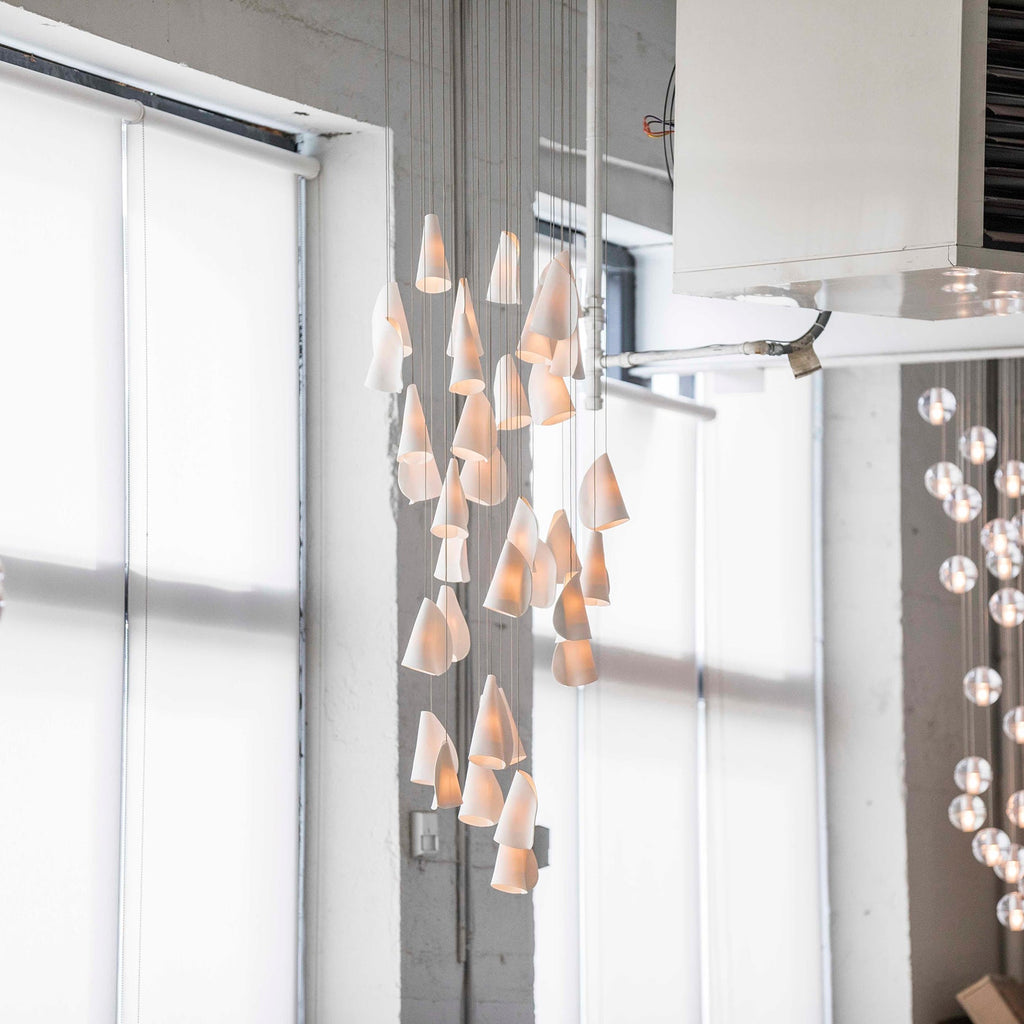 21 Thin Porcelain Pendant Lamp — view 13