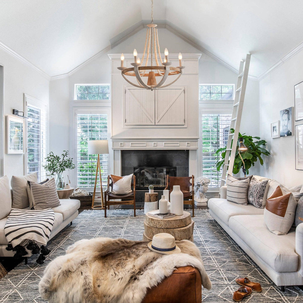Adan Chandelier — view 5