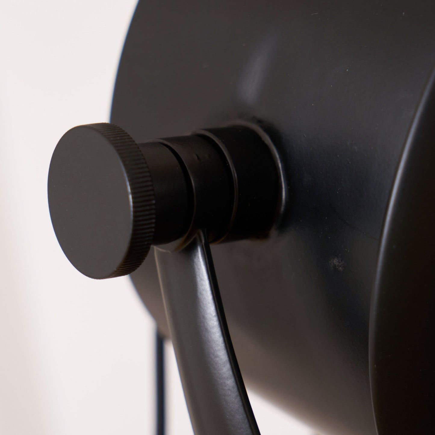 Alfred Tripod Floor Lamp