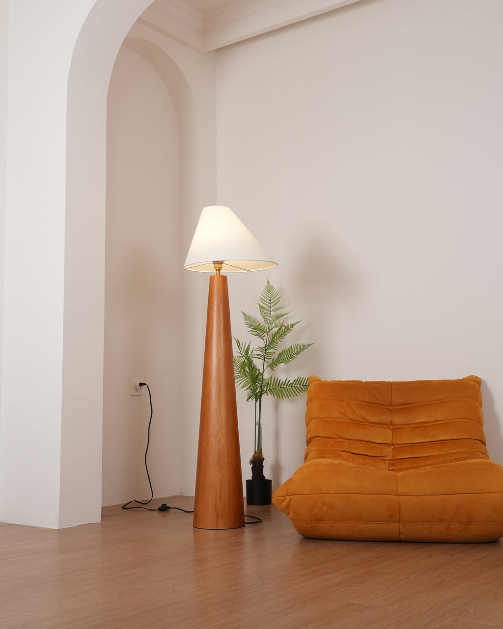 Alvin Floor Lamp — view 9