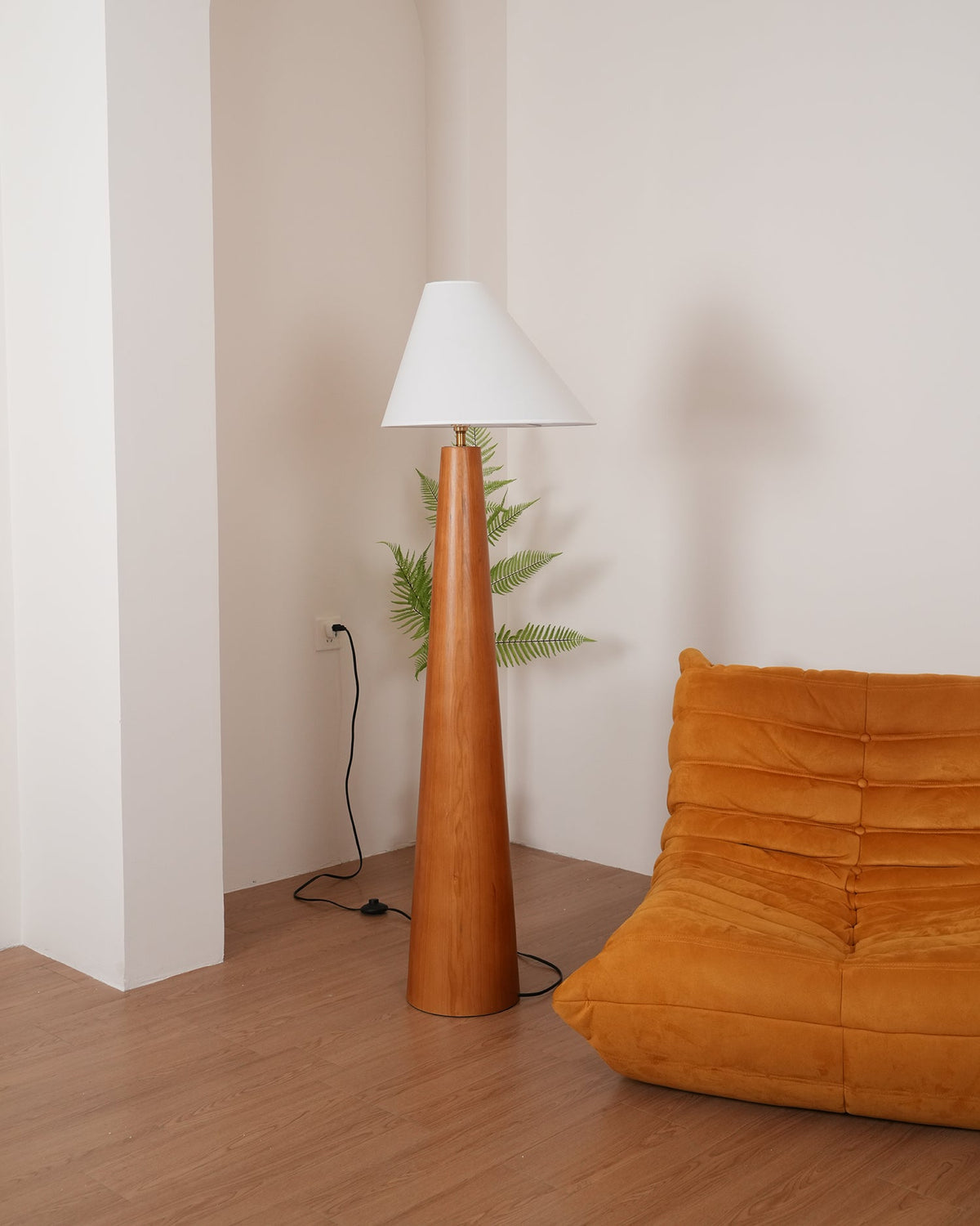 Alvin Floor Lamp — view 11
