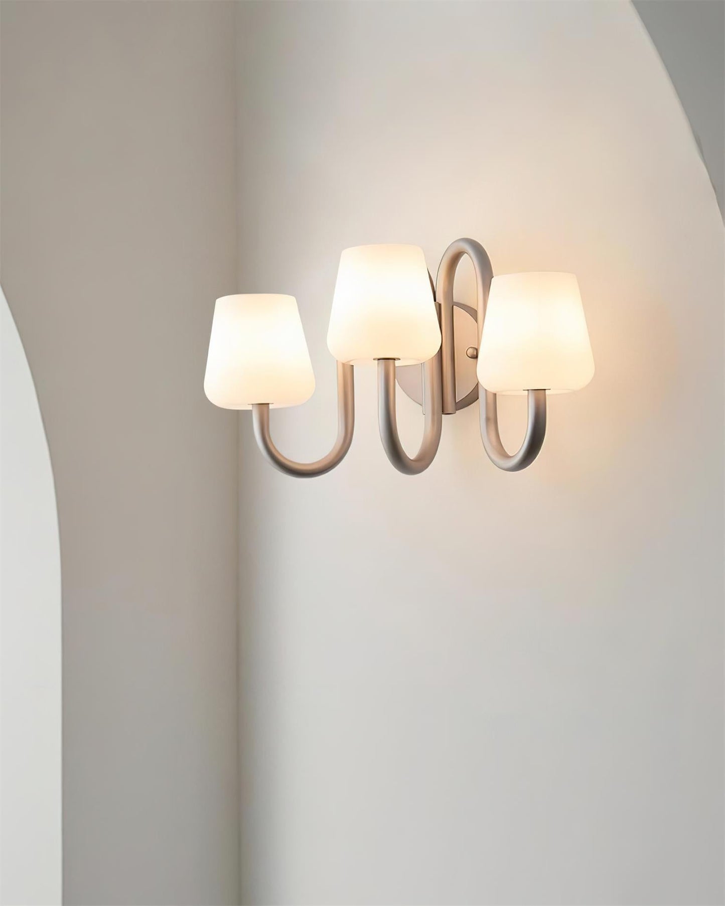 Apollo Wall Lamp