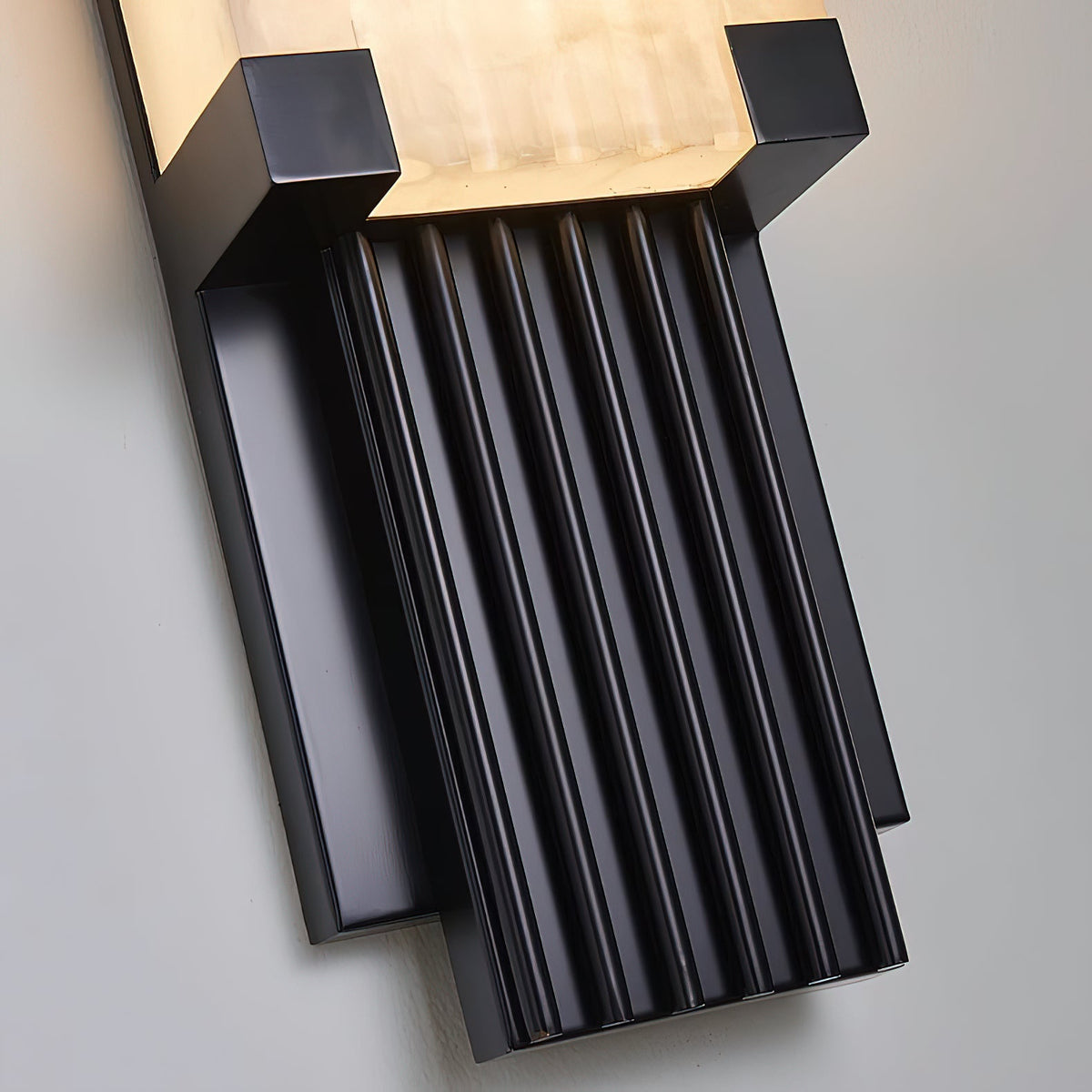 Ariel Alabaster Wall Lamp — view 14