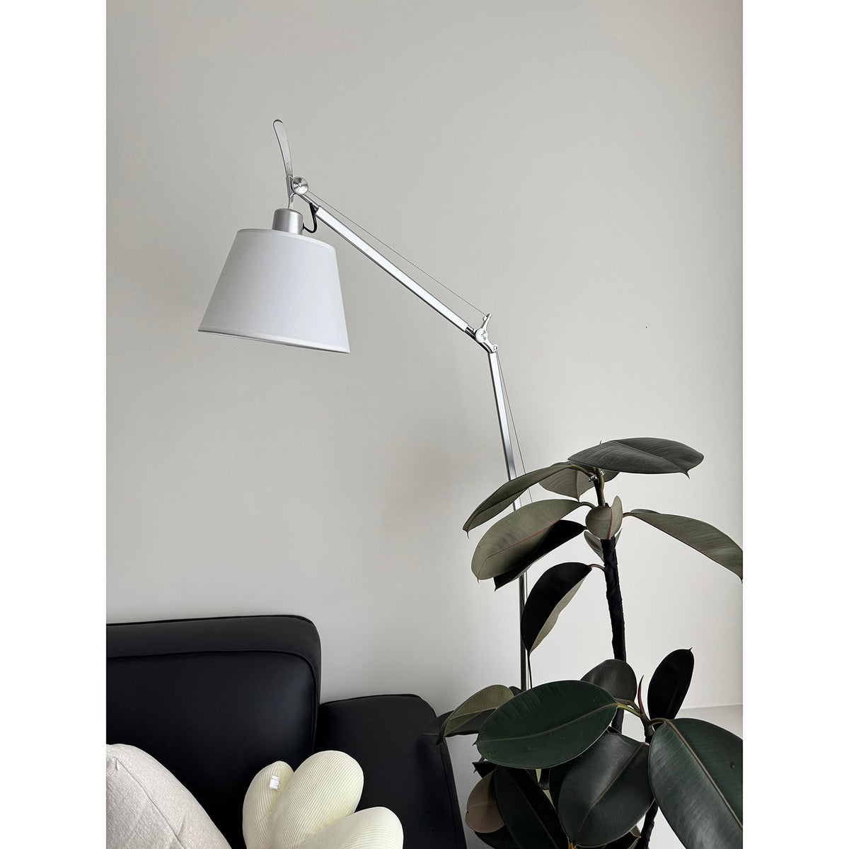Artemide Floor Lamp — view 12