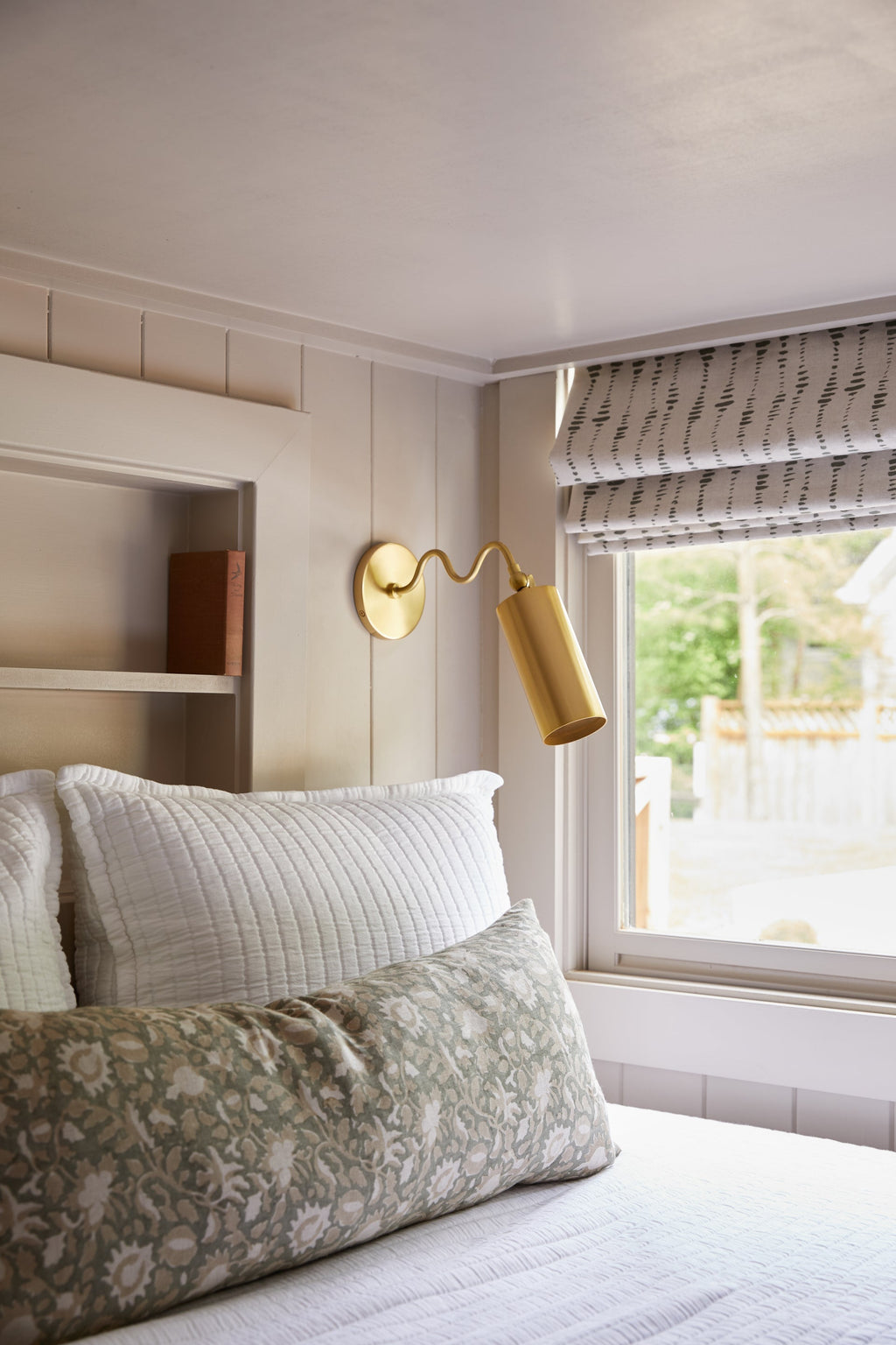 Bea Wall Lamp — view 6