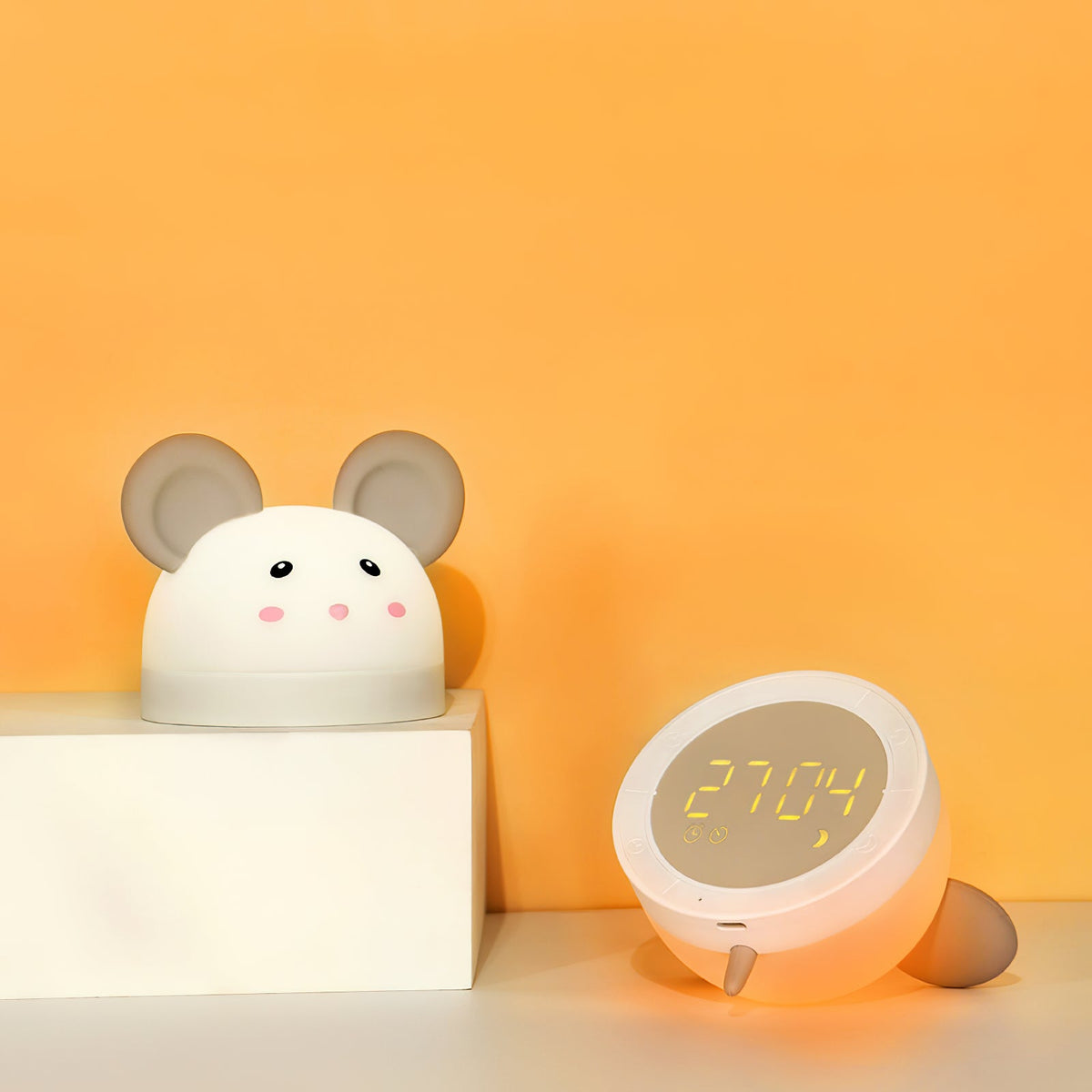 Cat Mouse Clock Night Light — view 24