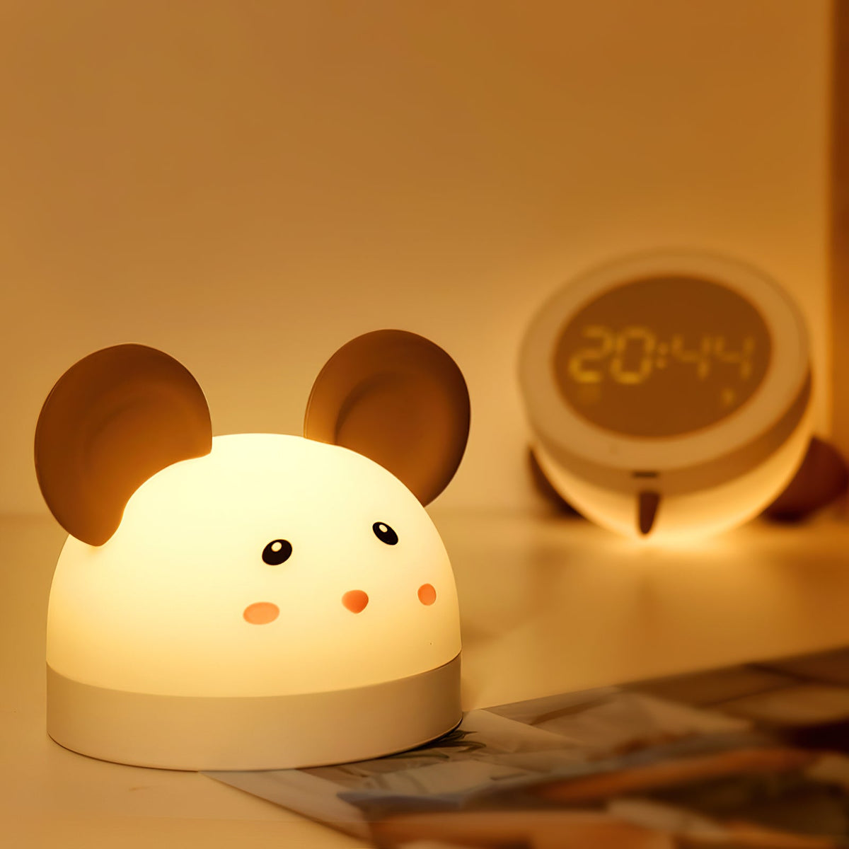 Cat Mouse Clock Night Light — view 2