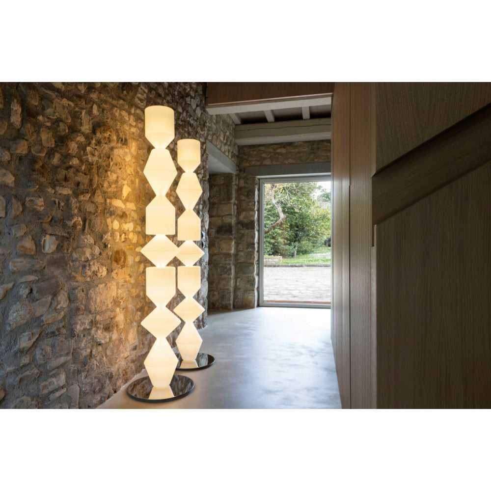 Costantina Floor Lamp — view 6