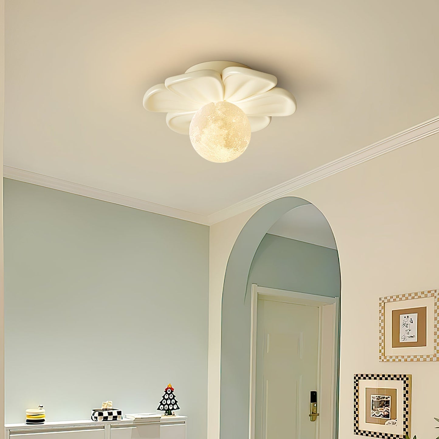 Cream Bloom Flower Ceiling Lamp