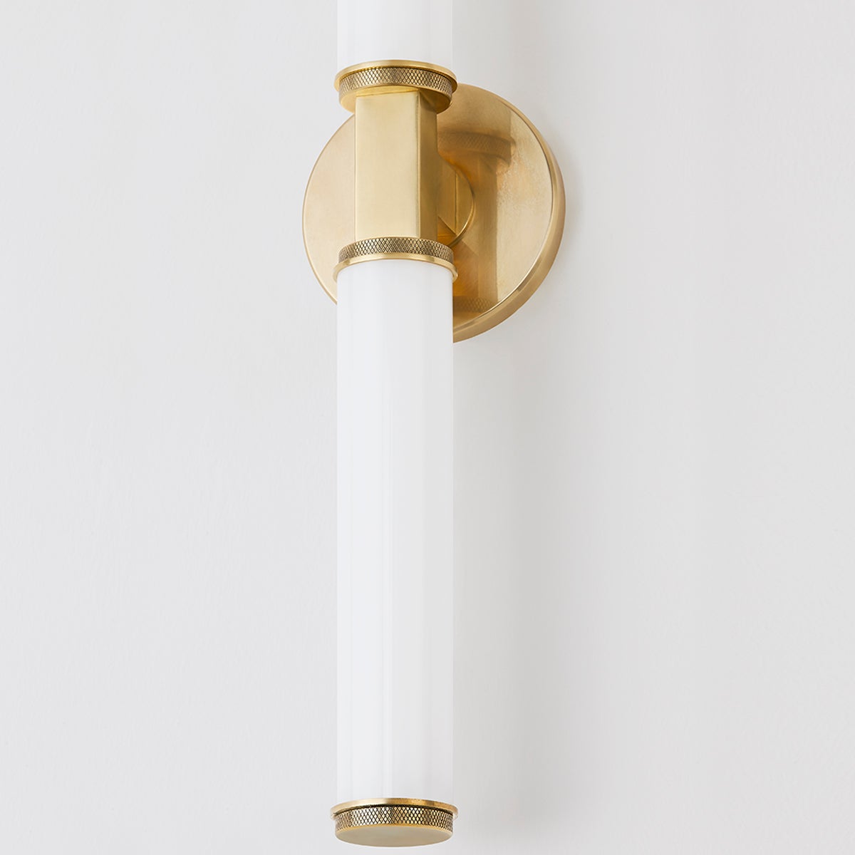 Cromwell Glass Wall Lamp — view 9