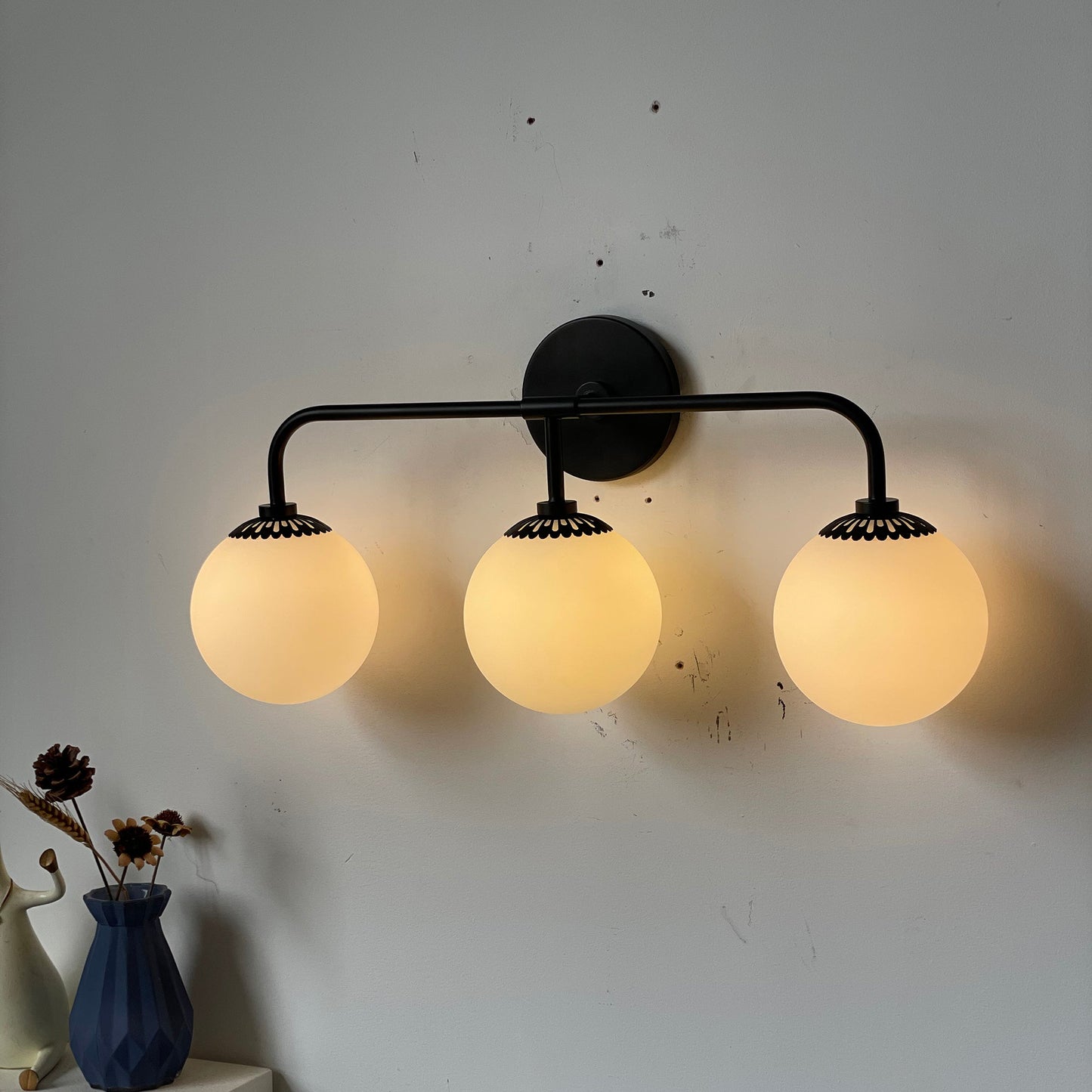 Dewdrop Globe Sconce