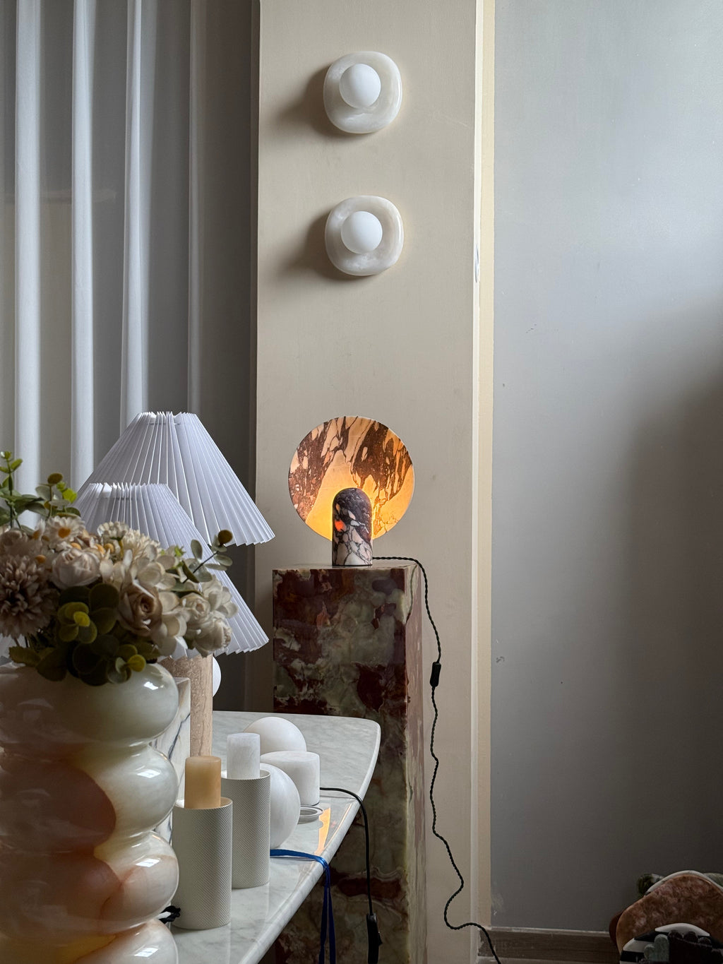 Fan Marble Table Lamp — view 2