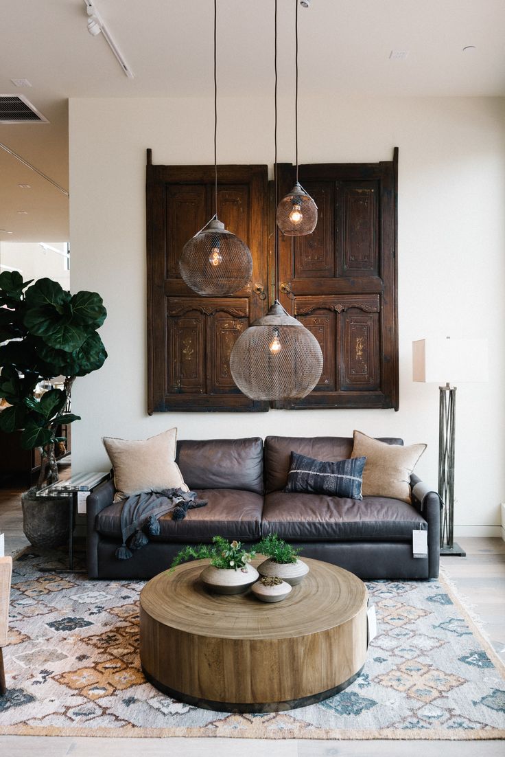 Lanister Mesh Pendant Lamp — view 2