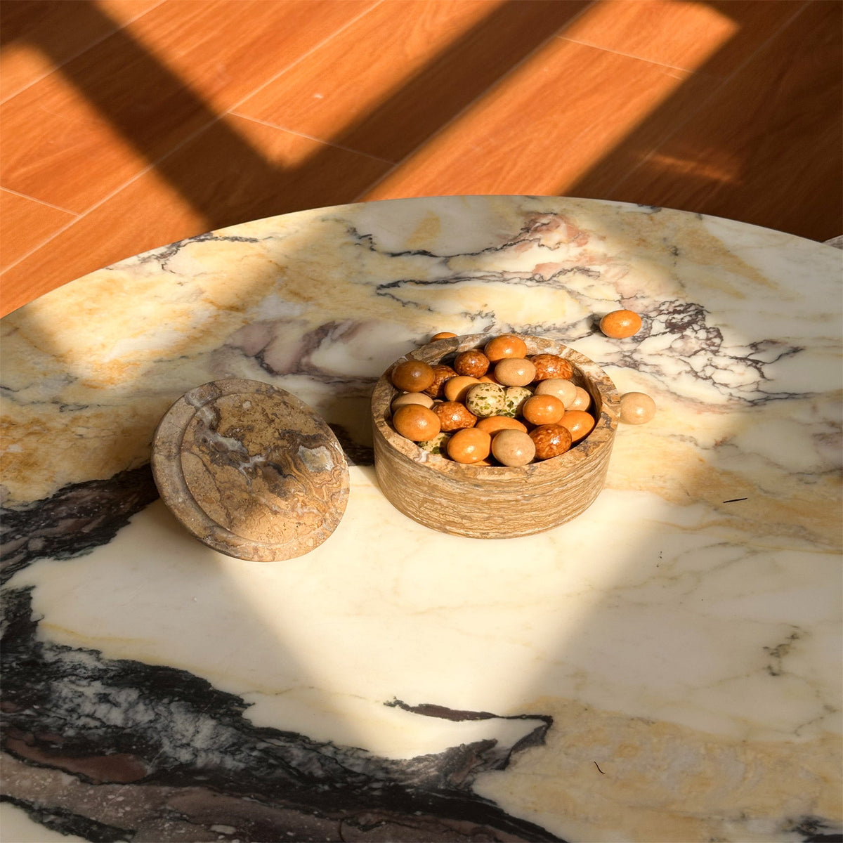 Larabee Sugar Bowl — view 6