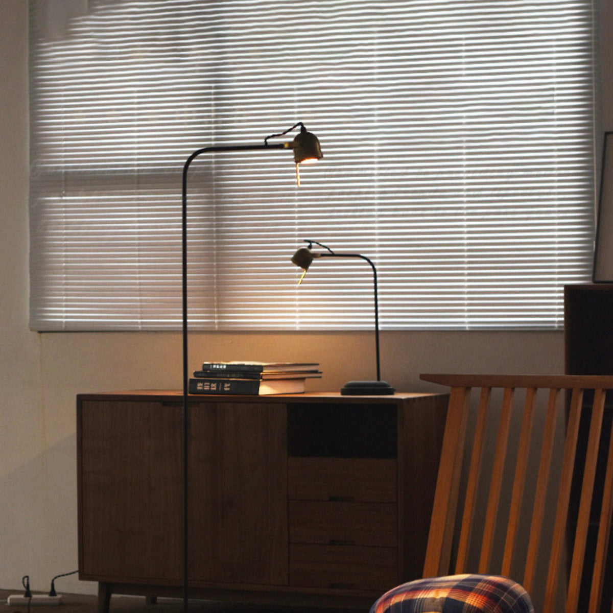 Leipzig Table Lamp — view 7