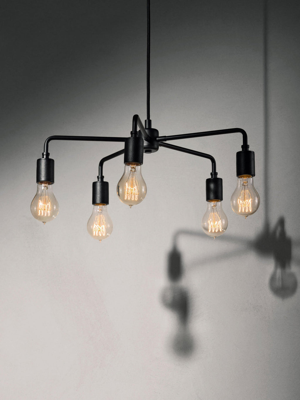Leonard Chandelier — view 9