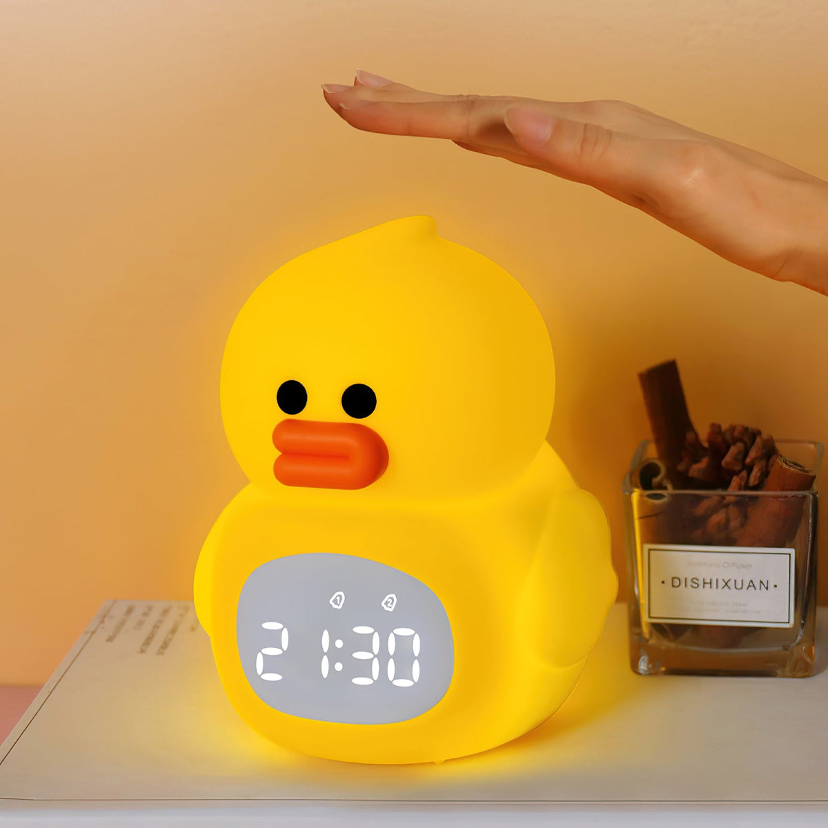Little Duck Clock & Lamp (built-in battery) — view 10