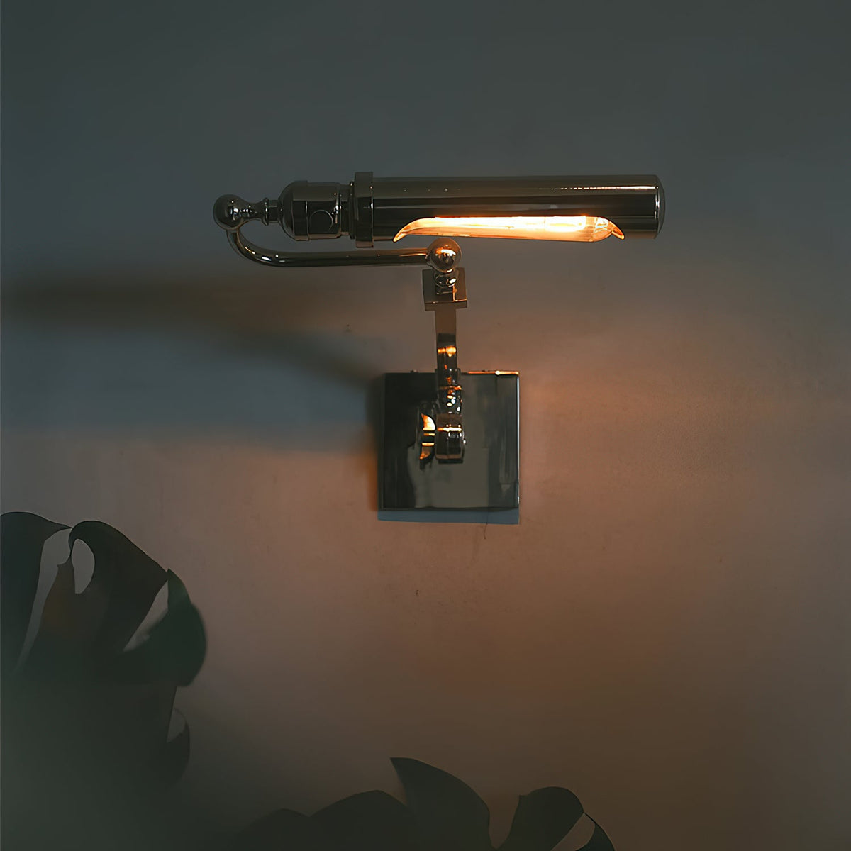 Luca Wall Lamp — view 5