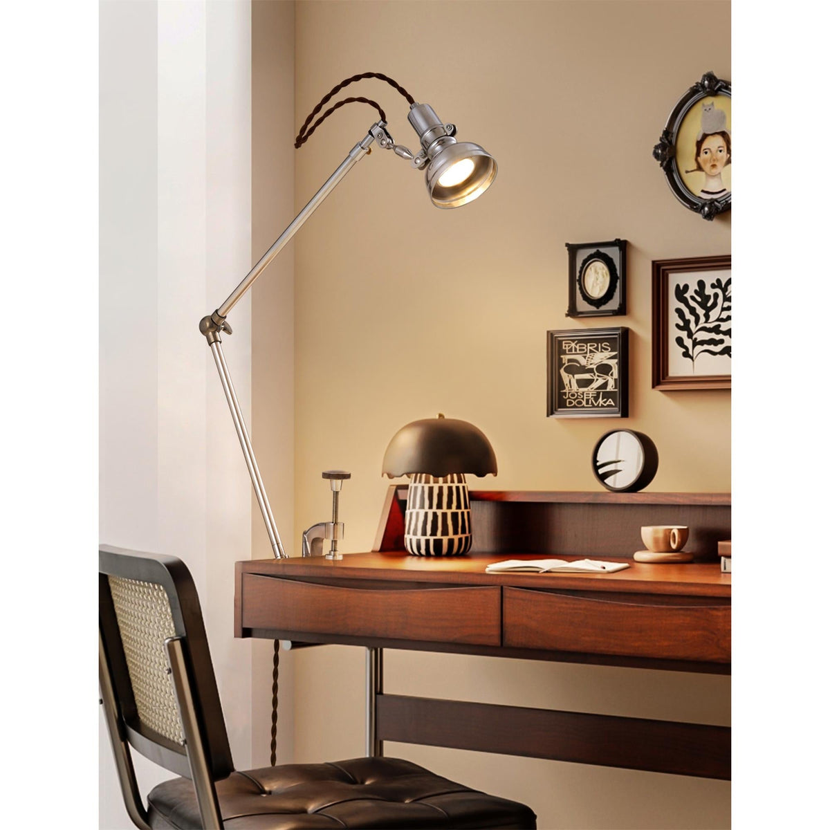 Lumina Articulated Table Lamp — view 13