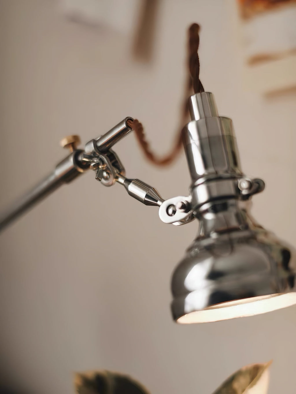 Lumina Articulated Table Lamp — view 18