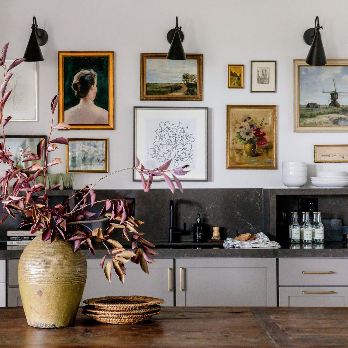 Lupe Wall Lamp — view 4