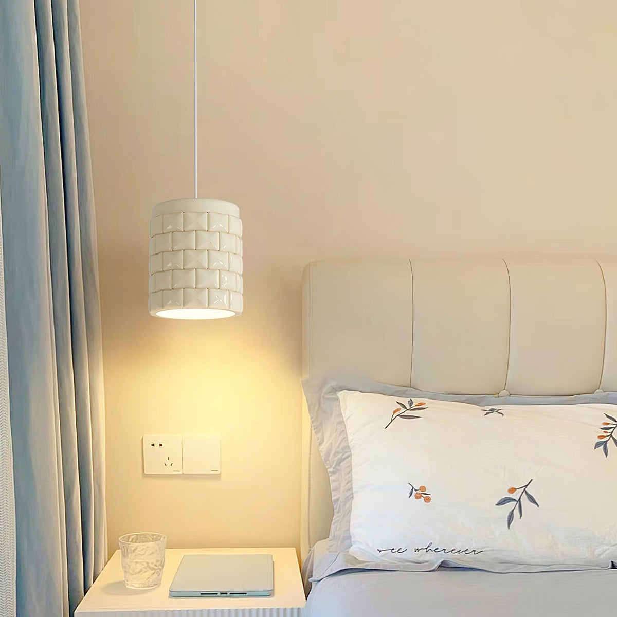 Lysne Girl Pendant Lamp — view 6