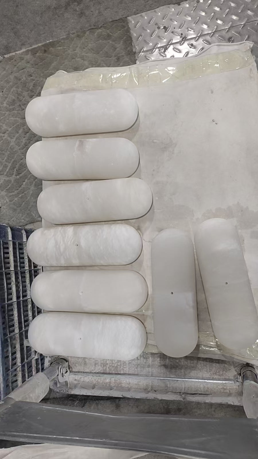 Melange Pill Form Sconce