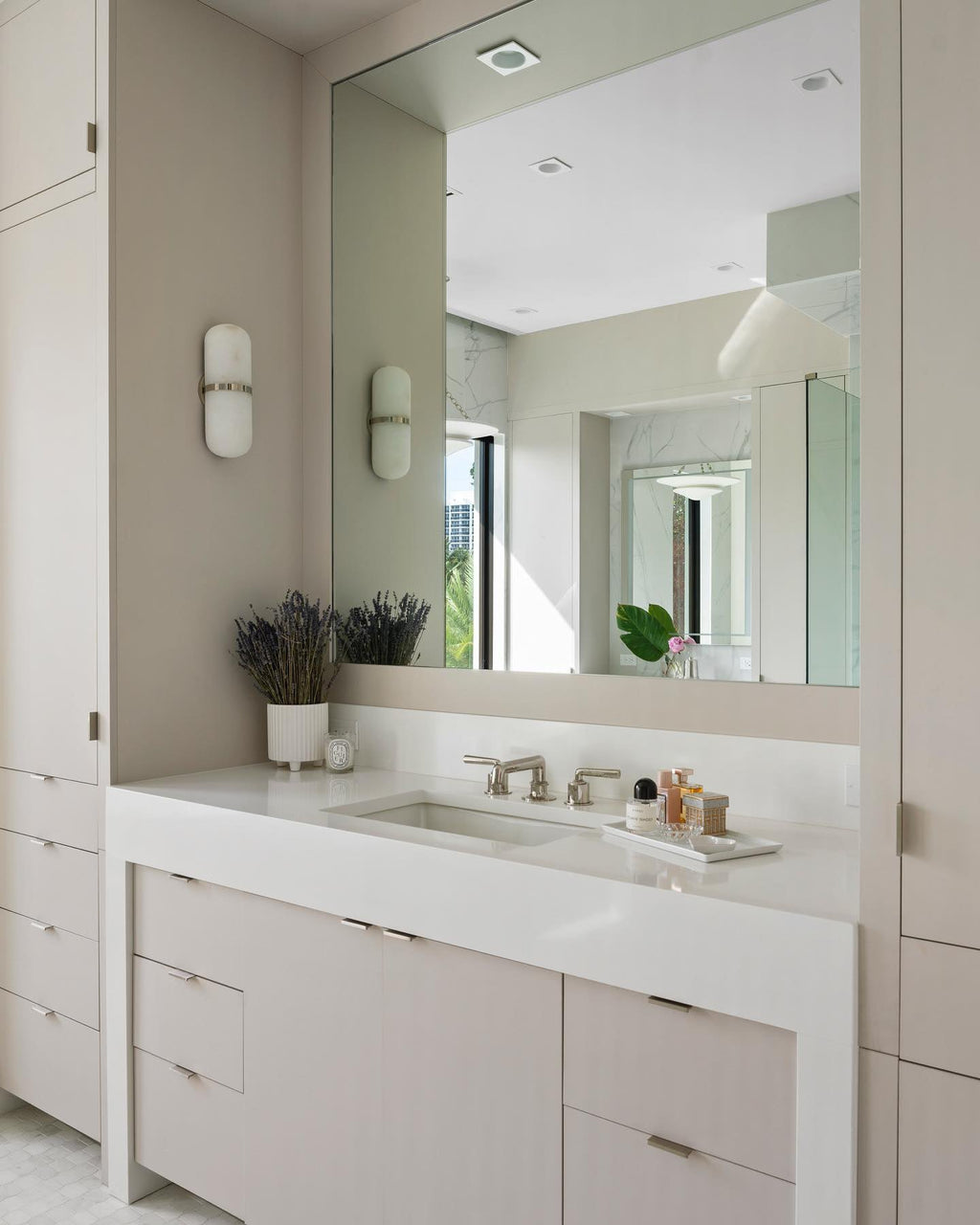 Melange Pill Form Sconce — view 8