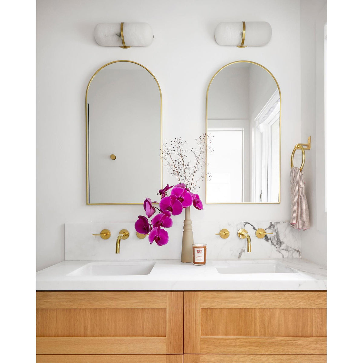 Melange Pill Form Sconce — view 12