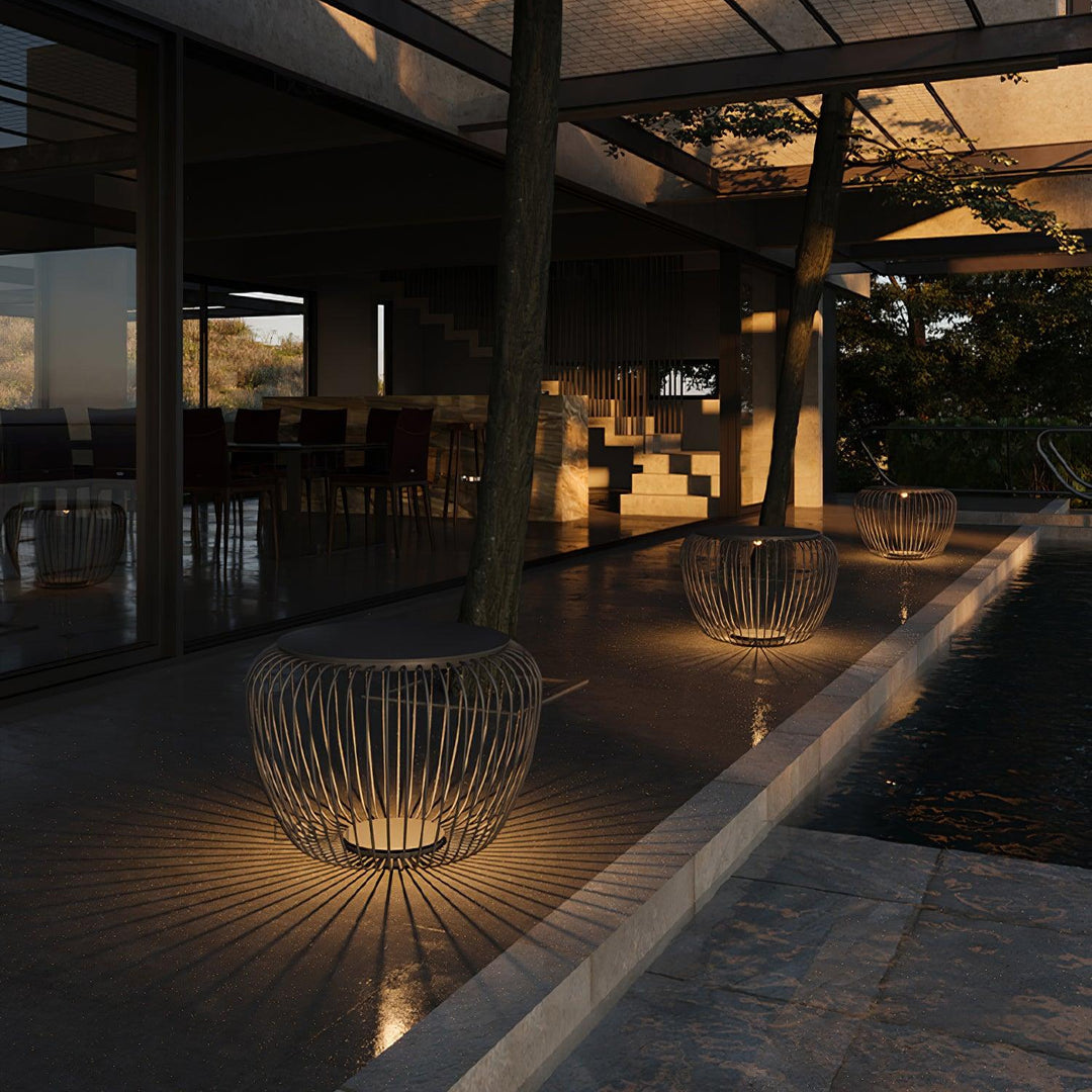Meridiano Garden Outdoor Light — view 2