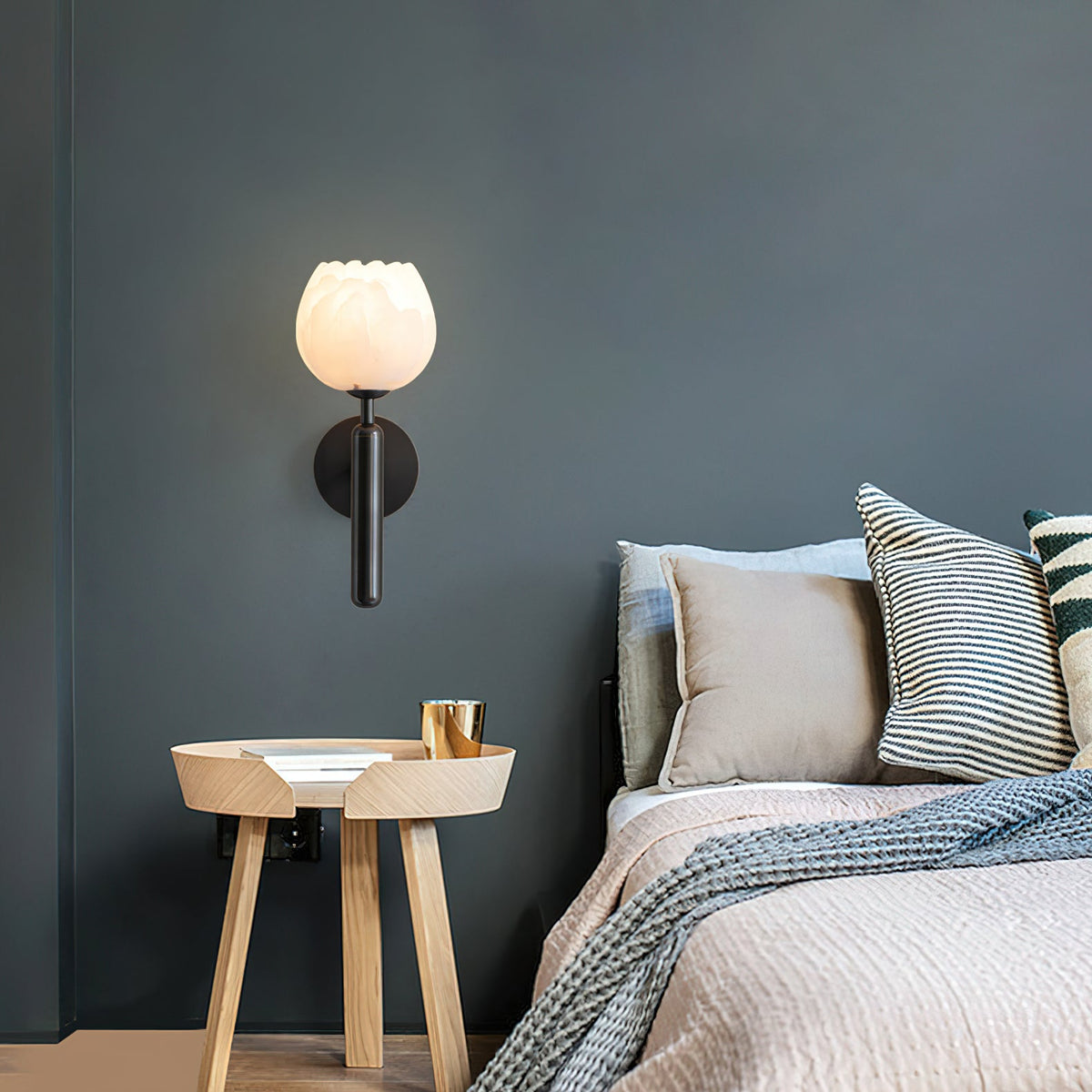 Mian Wall Lamp — view 6
