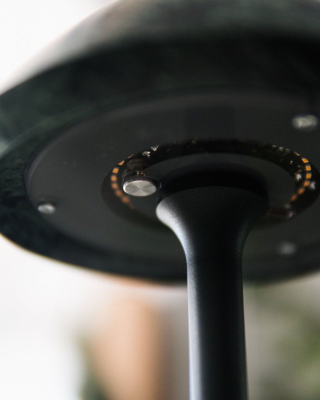 Mini Fiore Table Lamp (built-in battery) — view 23