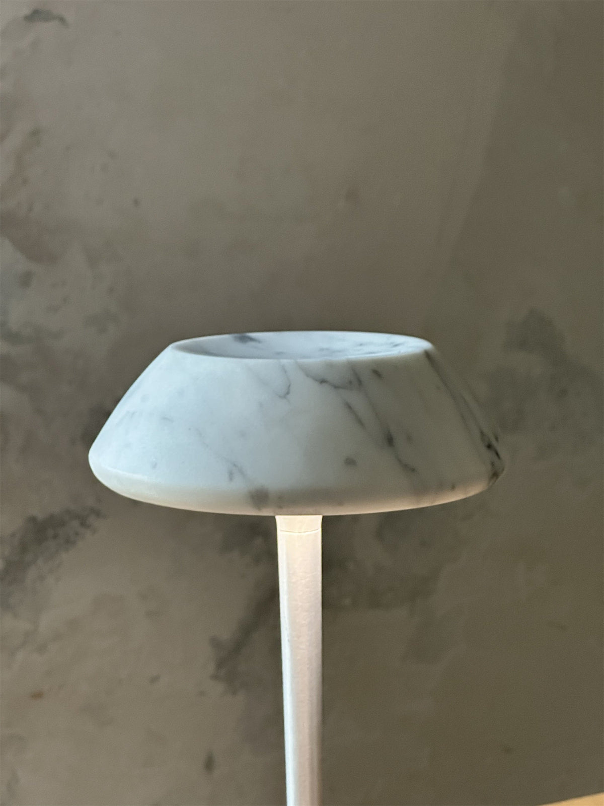Mini Fiore Table Lamp (built-in battery) — view 10