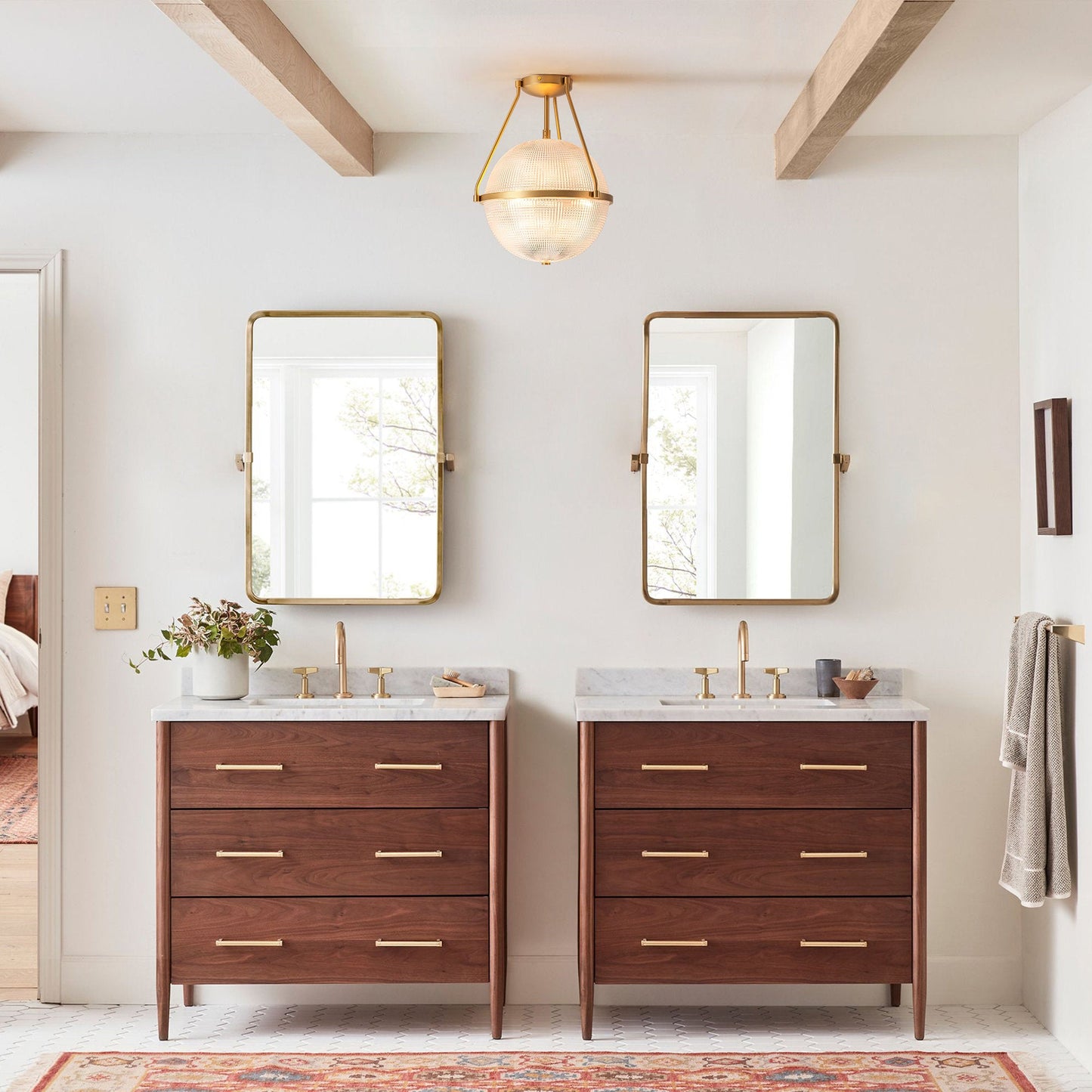 Neven Glass Ceiling Lamp