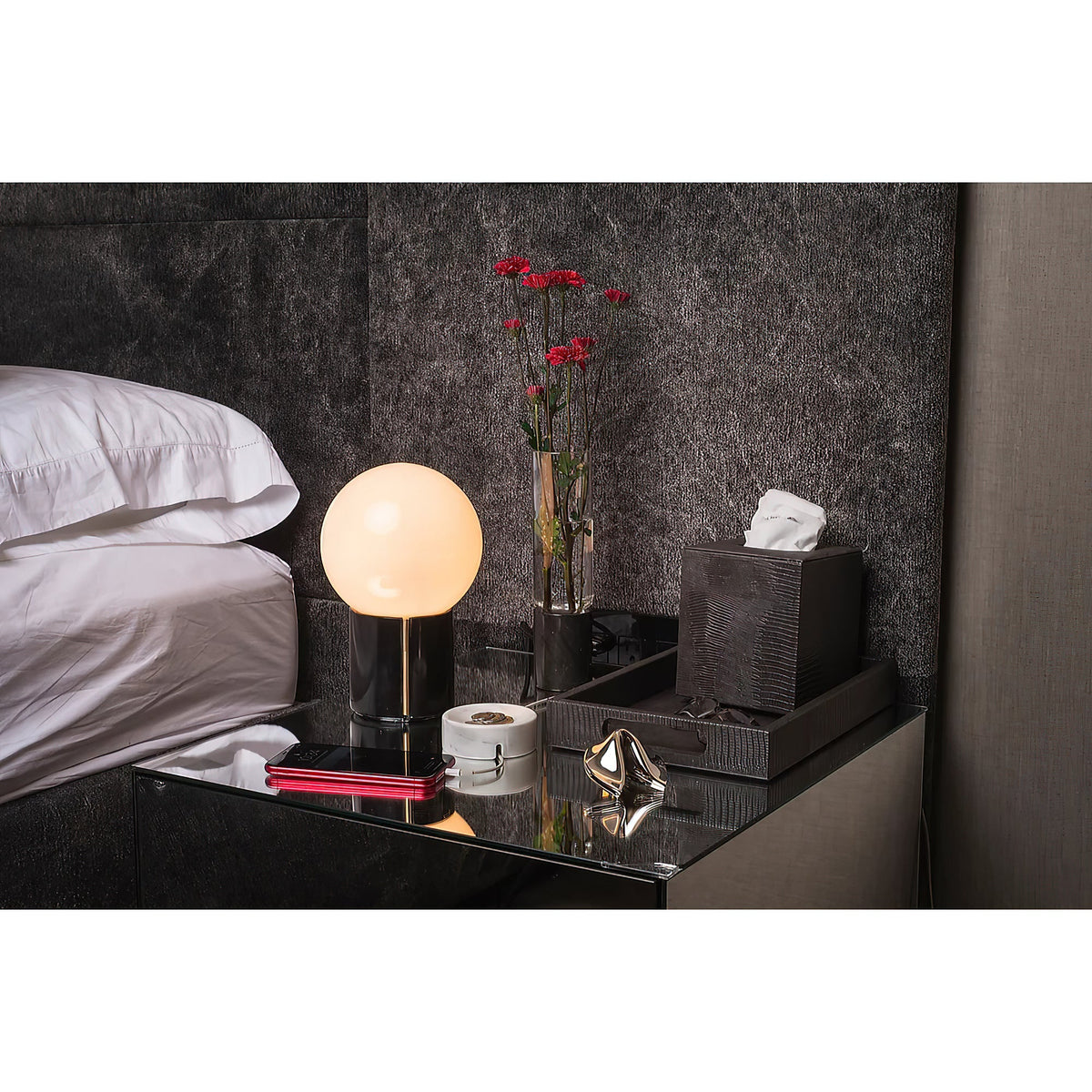 Nocte Table Lamp — view 6