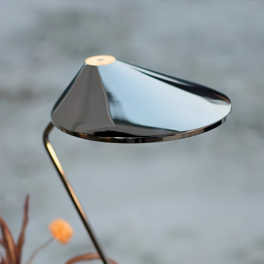 Non La Table Lamp — view 11