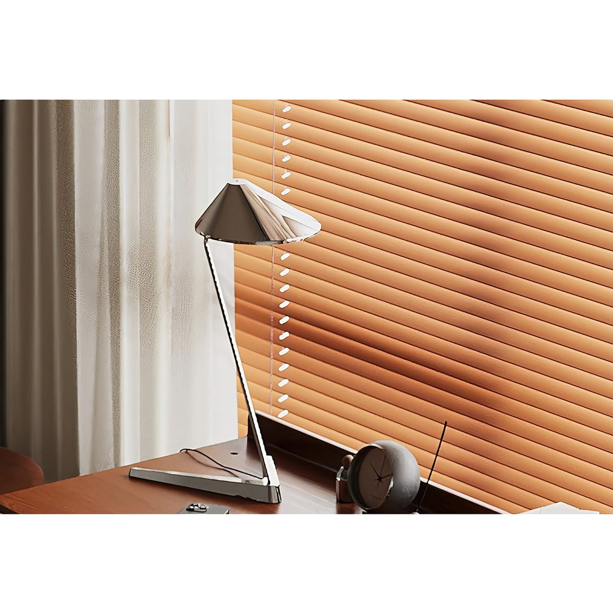 Non La Table Lamp — view 9