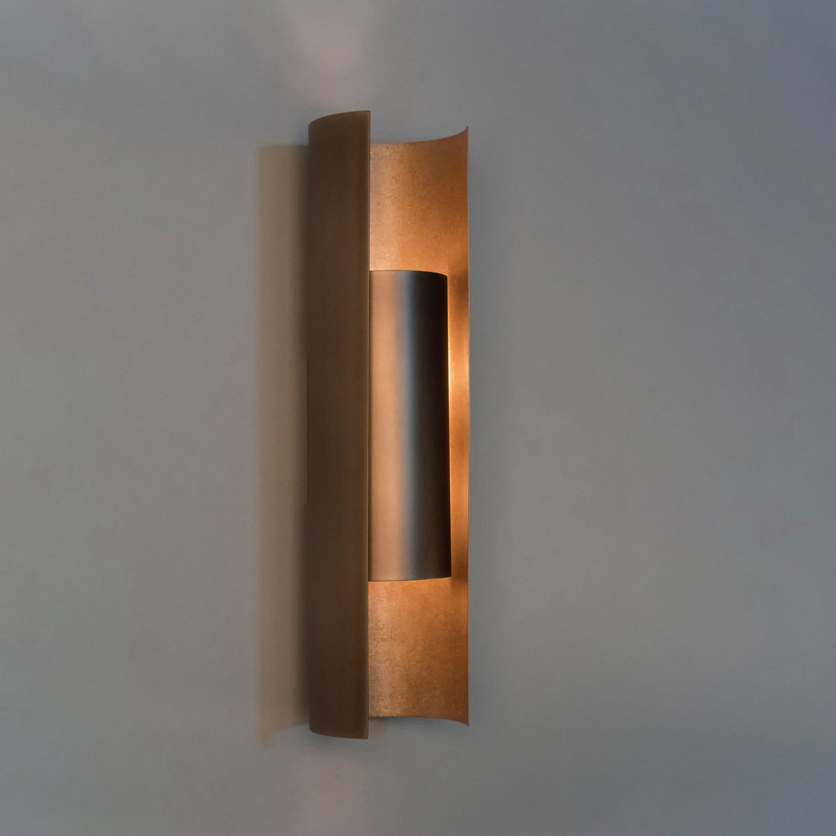 Nyx Wall Lamp — view 2