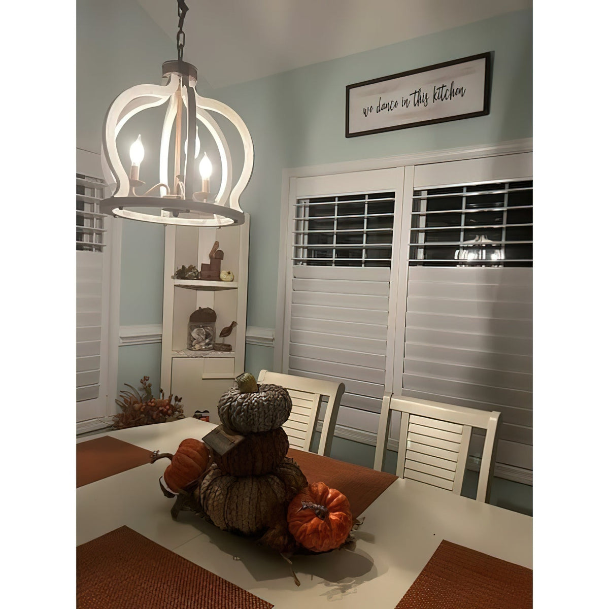 Oaks Aura Farmhouse Pendant Lamp — view 11