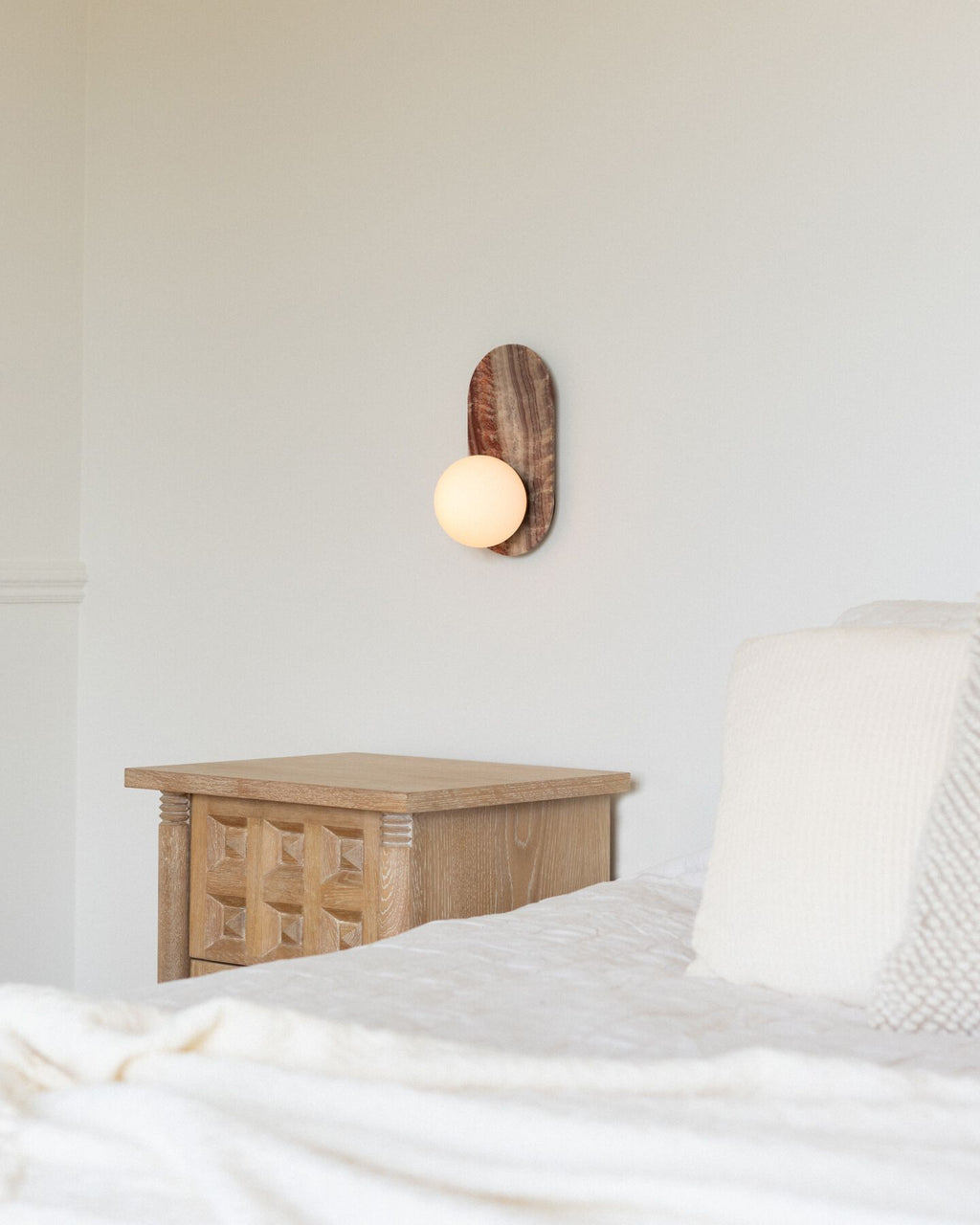 Onyx Arch Wall Lamp — view 4