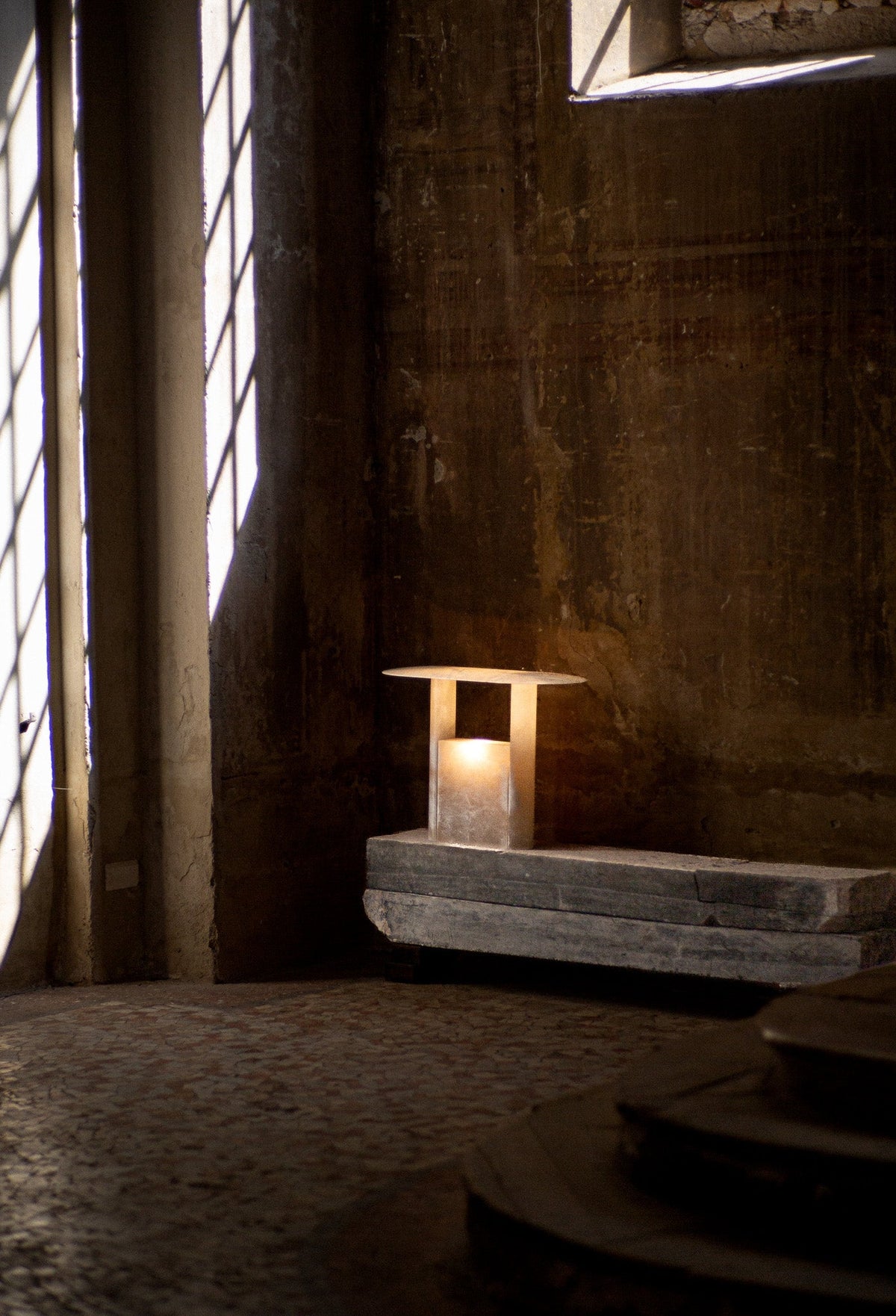 Pagoda Alabaster Table Lamp — view 5