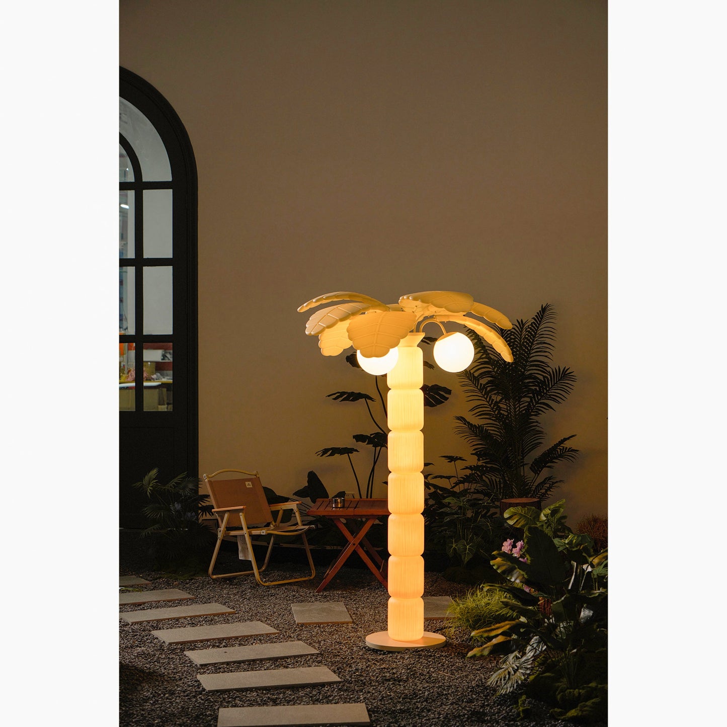 Palm Beach Outdoor Floor Lamp