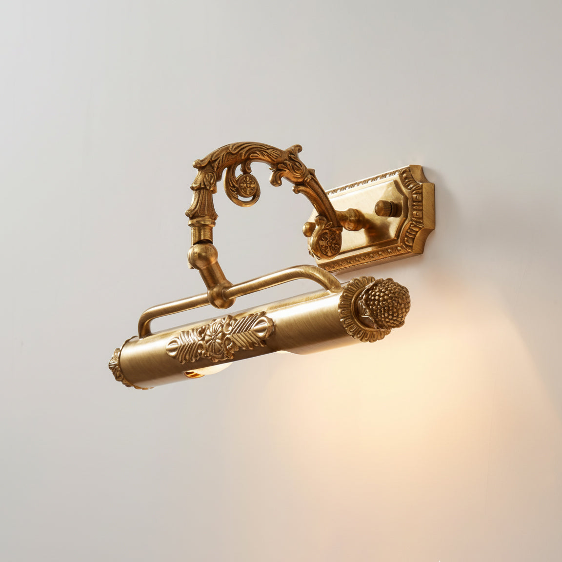 Pania Brass Wall Lamp — view 25