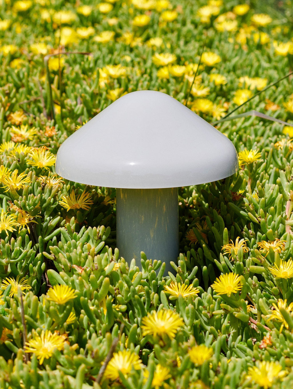 Pao Portable Table Lamp (built-in battery) — view 13
