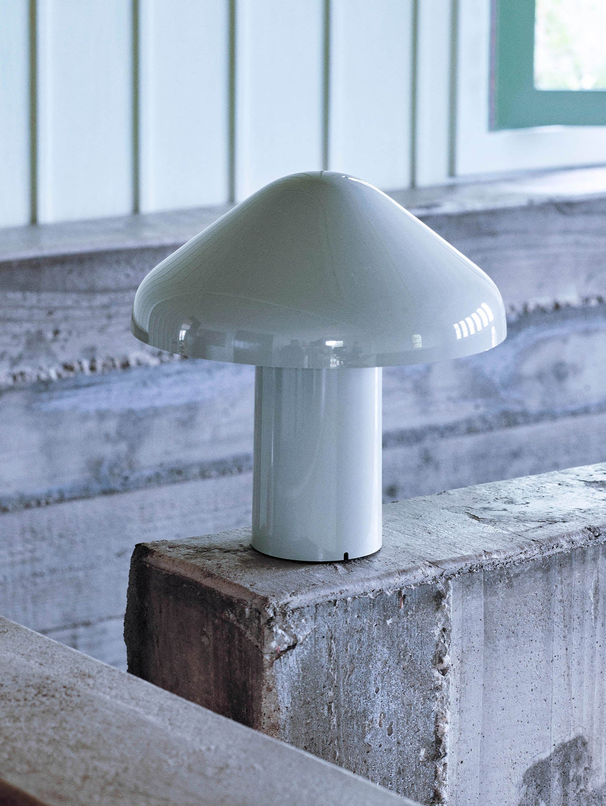 Pao Portable Table Lamp (built-in battery) — view 22