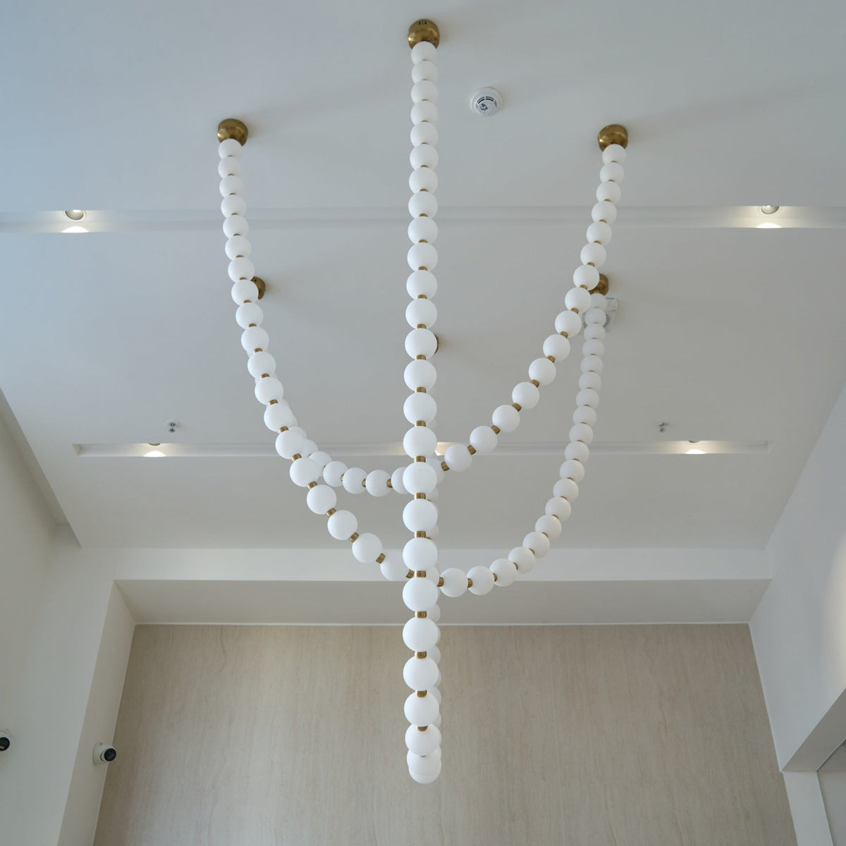 Pearl Necklace Chandelier — view 19