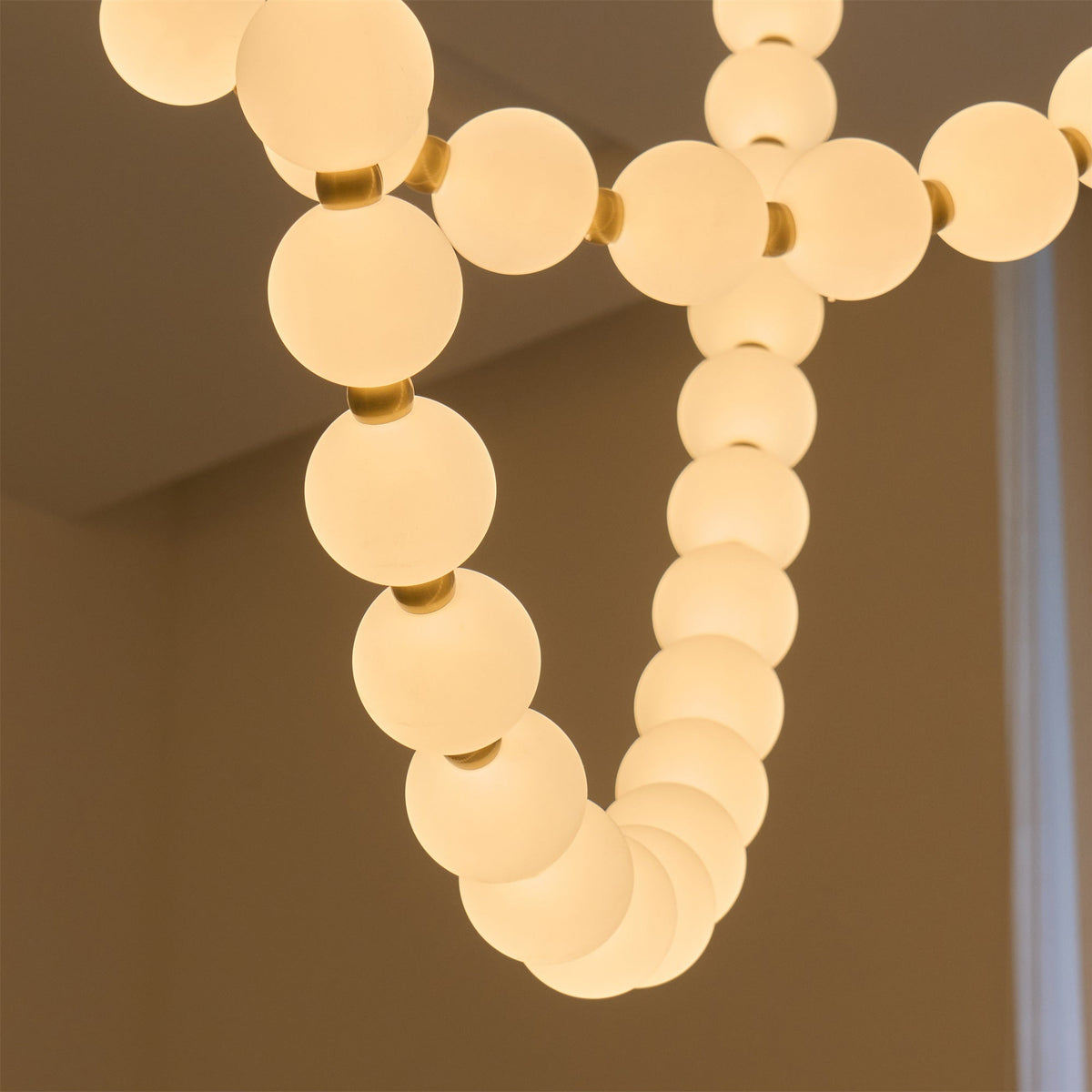 Pearl Necklace Chandelier — view 48