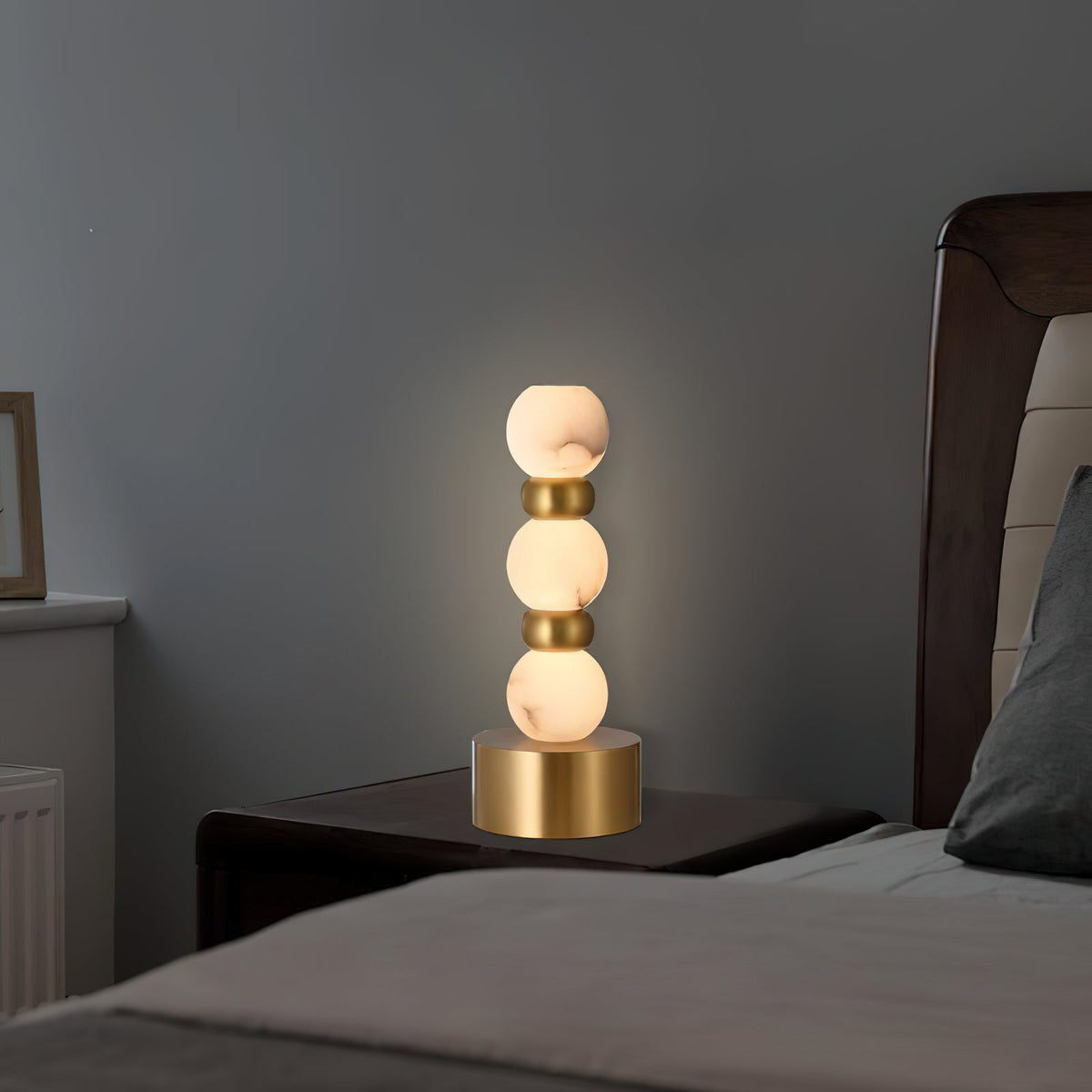Pearl Xyx Table Lamp — view 5